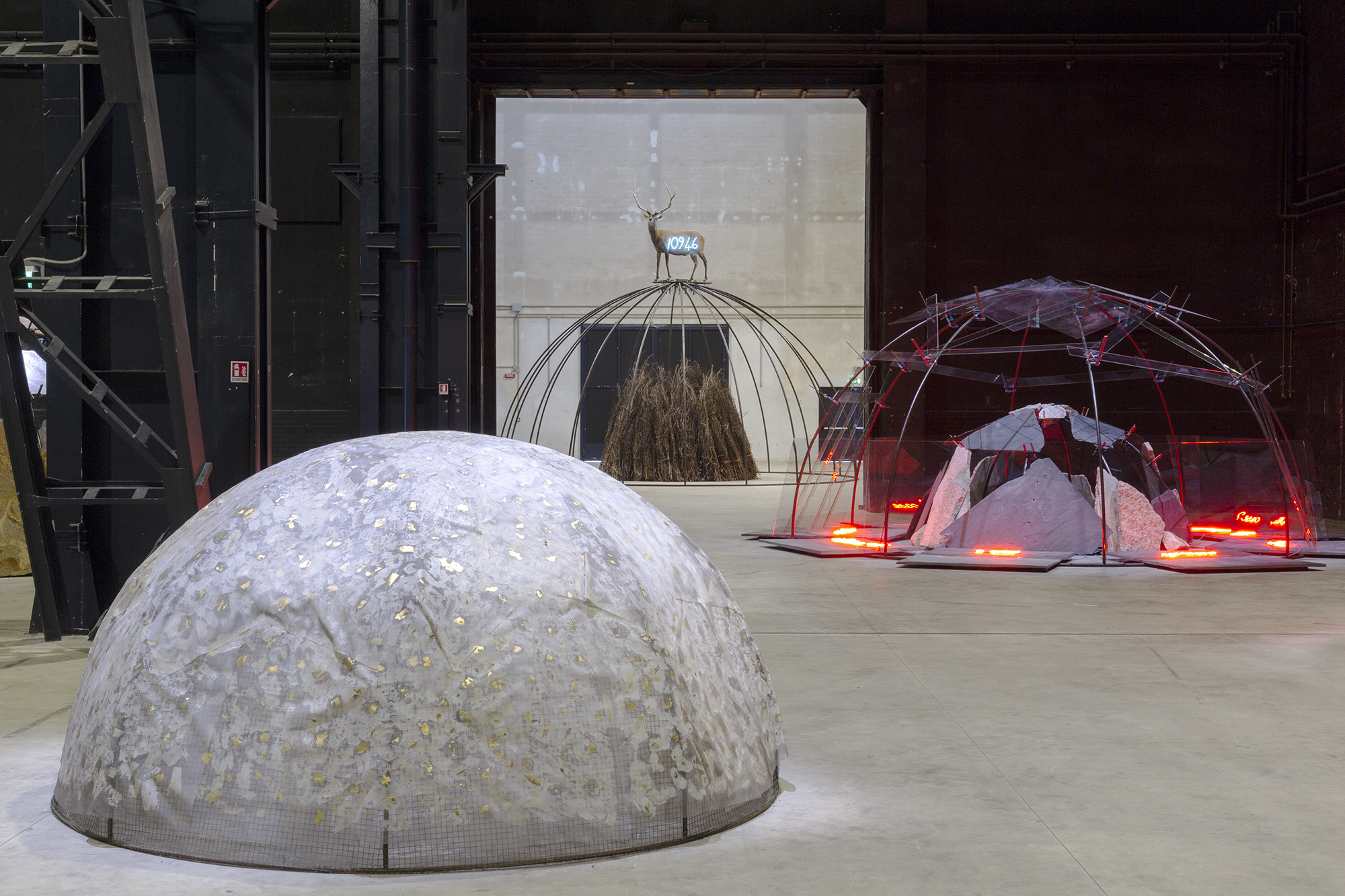 Mario Merz - \"Igloos\" -  Exhibition view. Courtesy Pirelli HangarBicocca - © Mario Merz, by SIAE 2018
