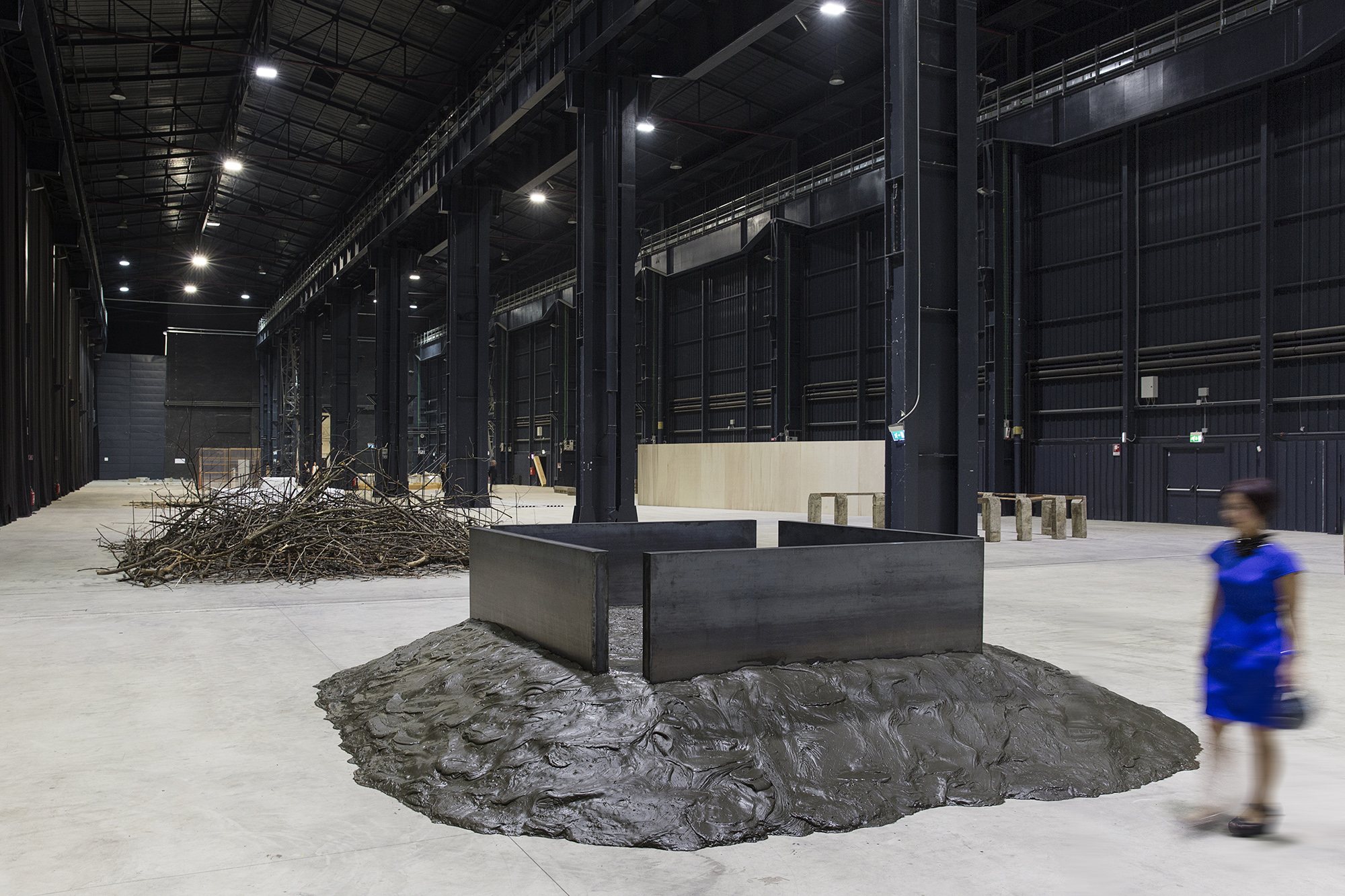 Kishio Suga “Situations”-  Exhibition view. Courtesy the Artist and Pirelli HangarBicocca
